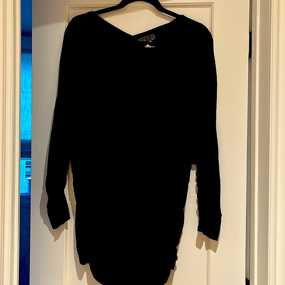 Michael Stars long V neck shirt.